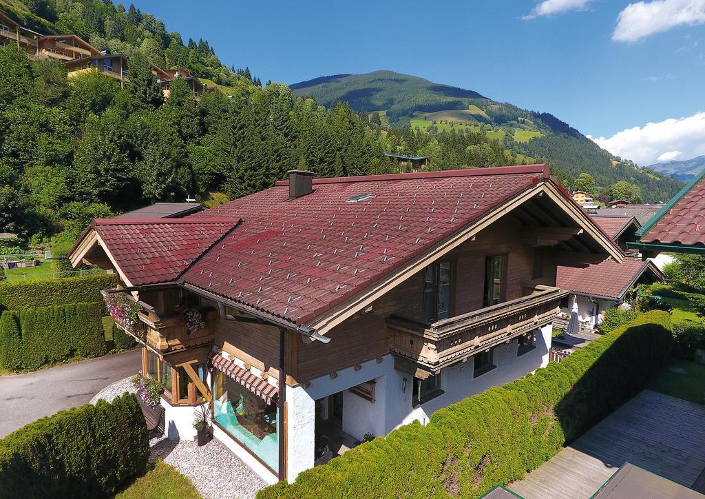 Landhaus Schattbergblick Hotel Вихофен Екстериор снимка